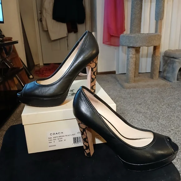 Authentic Coach Breana Open-Toe Pumps - Picture 2 of 6